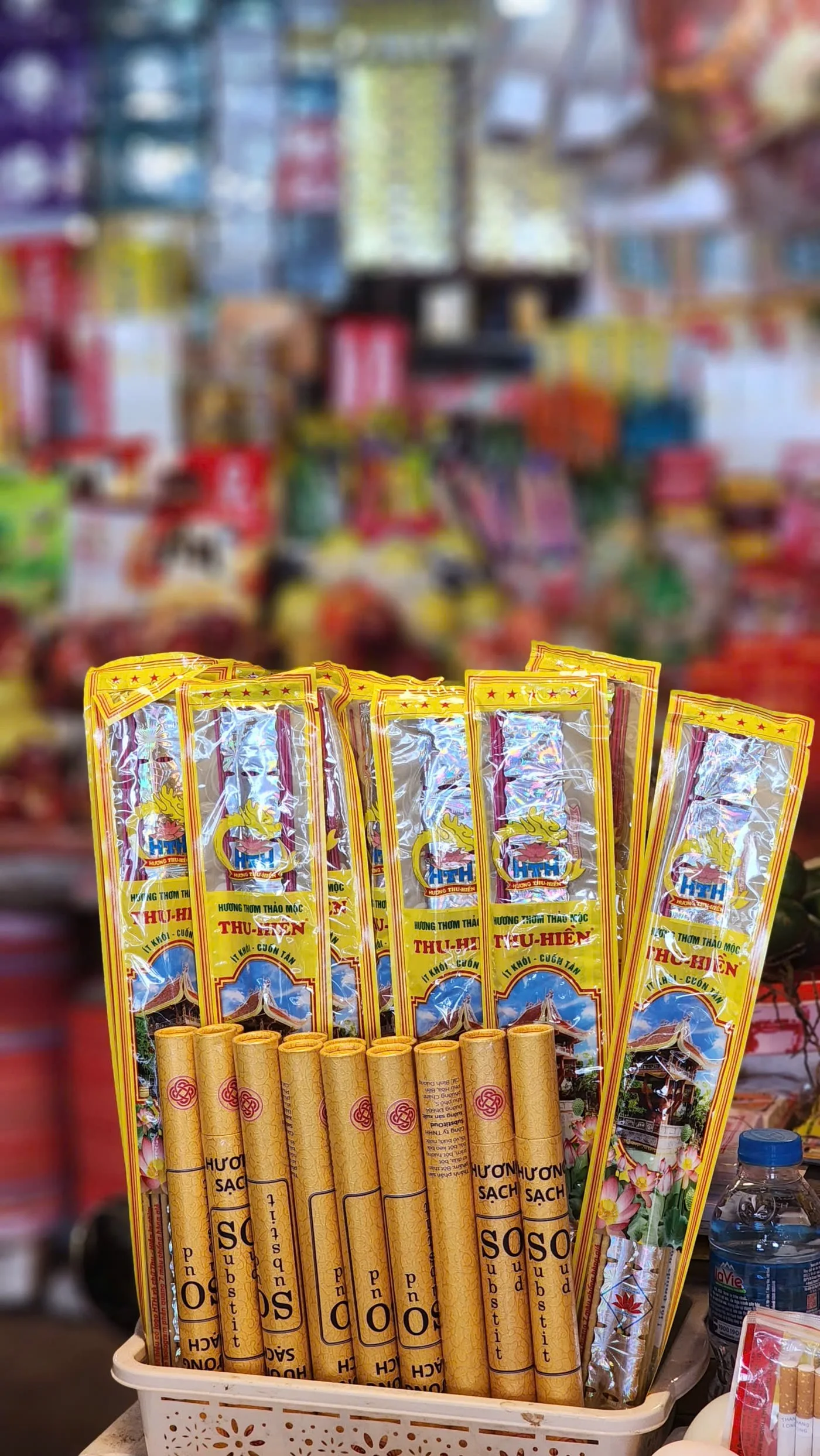 Hand-pressed SubstitOud incense sticks